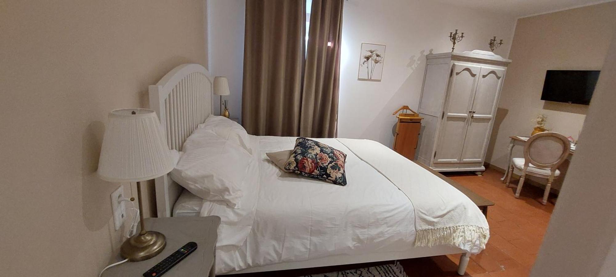 Mas Elena Bed & Breakfast Generargues Exterior foto